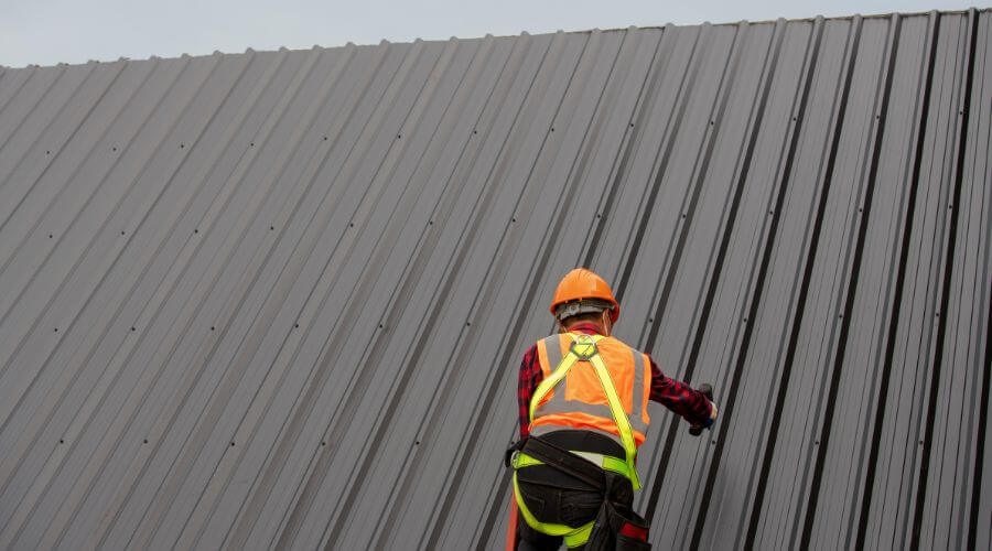 Professional metal roof installation services in Scottsboro, AL